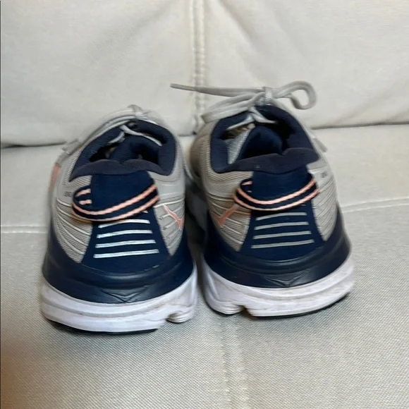 Hoka One One Bondi 7 Womens US Size 8 Running Walking Shoes Gray 1110519 - Picture 6 of 15